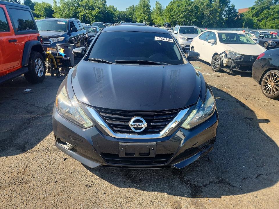 60330416 :رقم المزاد ، 1N4AL3AP3HC273233 vin ، 2017 Nissan Altima مزاد بيع
