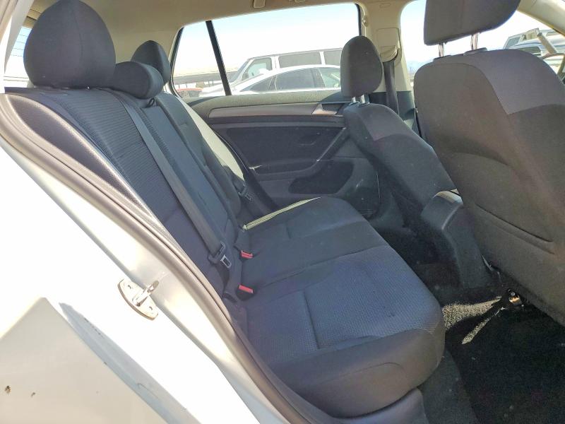 2019 Volkswagen Golf მანქანა იყიდება აუქციონზე, vin: 3VWG57AU5KM021157, აუქციონის ნომერი: 62397346