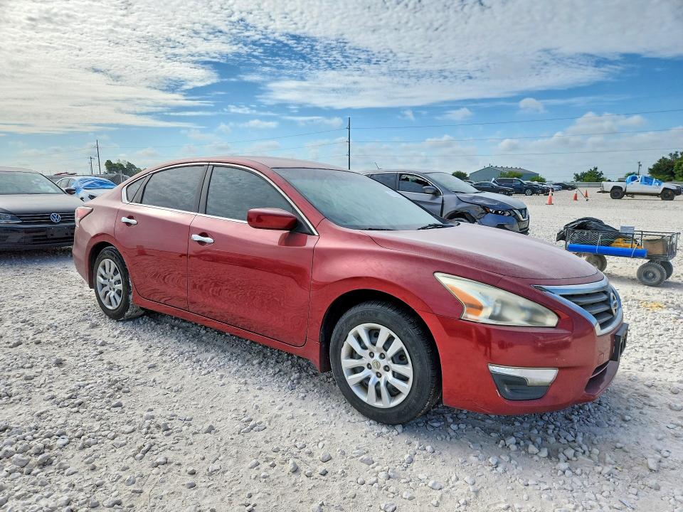 2015 Nissan Altima მანქანა იყიდება აუქციონზე, vin: 1N4AL3AP9FN305121, აუქციონის ნომერი: 59679656