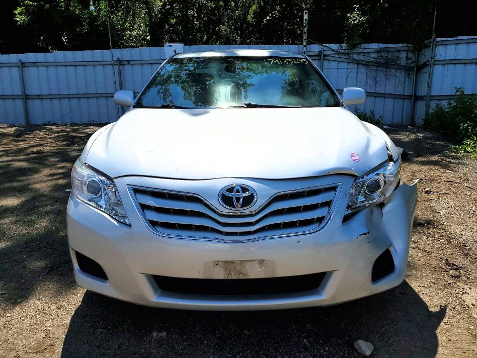 Продаж на аукціоні авто 2011 Toyota Camry, vin: 4T1BF3EK8BU164137, номер лоту: 79133295