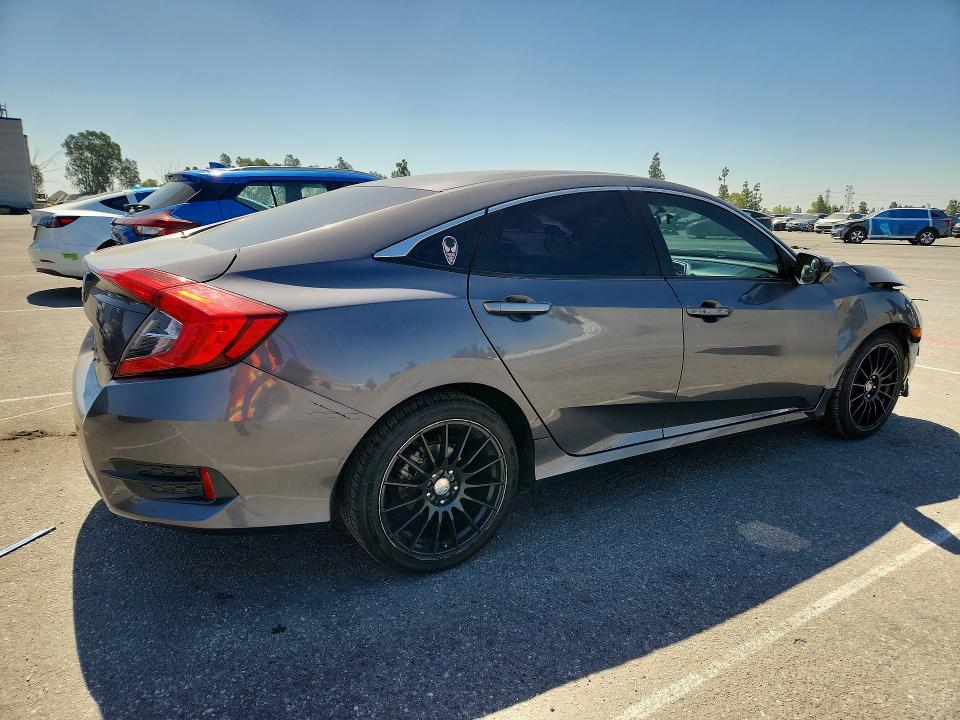 2016 Honda Civic მანქანა იყიდება აუქციონზე, vin: 2HGFC2F52GH565969, აუქციონის ნომერი: 60081386
