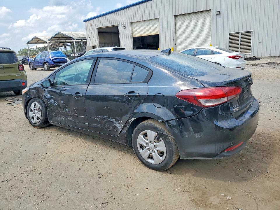 59533776 :رقم المزاد ، 3KPFK4A77HE040828 vin ، 2017 Kia Forte مزاد بيع