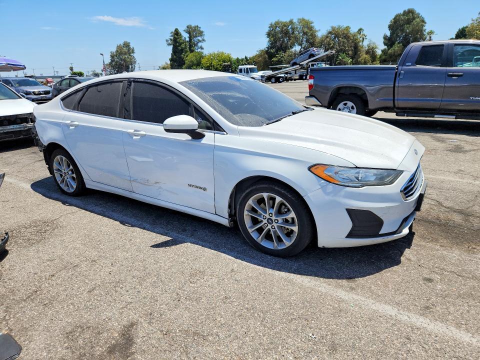Продаж на аукціоні авто 2019 Ford Fusion, vin: 3FA6P0LU1KR202200, номер лоту: 61807156