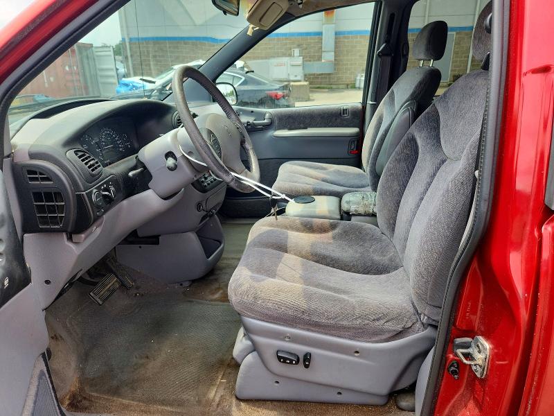 62678056 :رقم المزاد ، 1B4GP44G6YB587729 vin ، 2000 Dodge Grand Caravan مزاد بيع