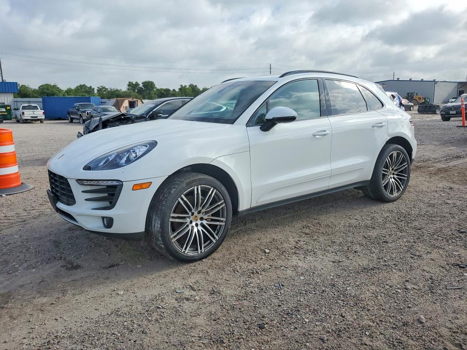 61084336 :رقم المزاد ، WP1AB2A56GLB41828 vin ، 2016 Porsche Macan مزاد بيع