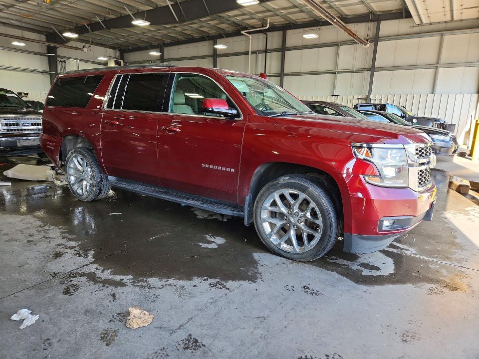 61922356 :رقم المزاد ، 1GNSKHKC9LR215604 vin ، 2020 Chevrolet Suburban مزاد بيع