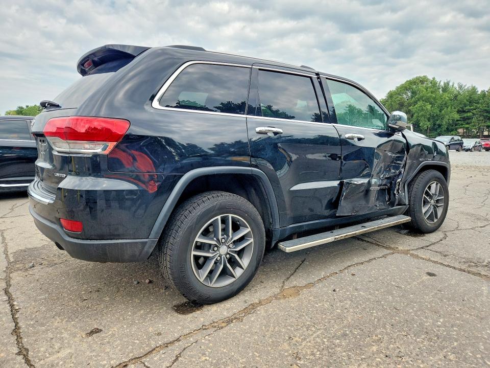 61820136 :رقم المزاد ، 1C4RJFBG6JC245399 vin ، 2018 Jeep Grand Cherokee مزاد بيع