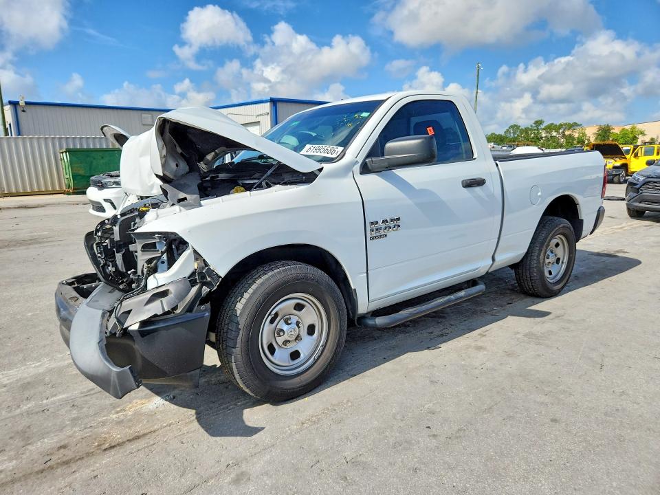 61995686 :رقم المزاد ، 3C6JR6AG3KG671760 vin ، 2019 Ram 1500 Classic مزاد بيع