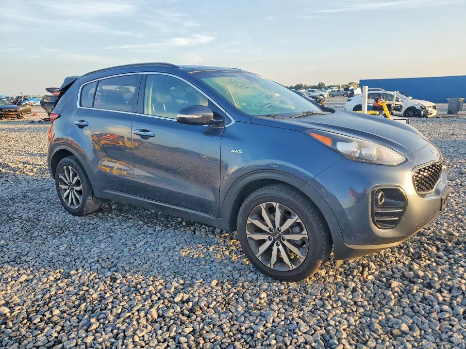 Продаж на аукціоні авто 2018 Kia Sportage, vin: KNDPNCAC8J7423041, номер лоту: 60149306