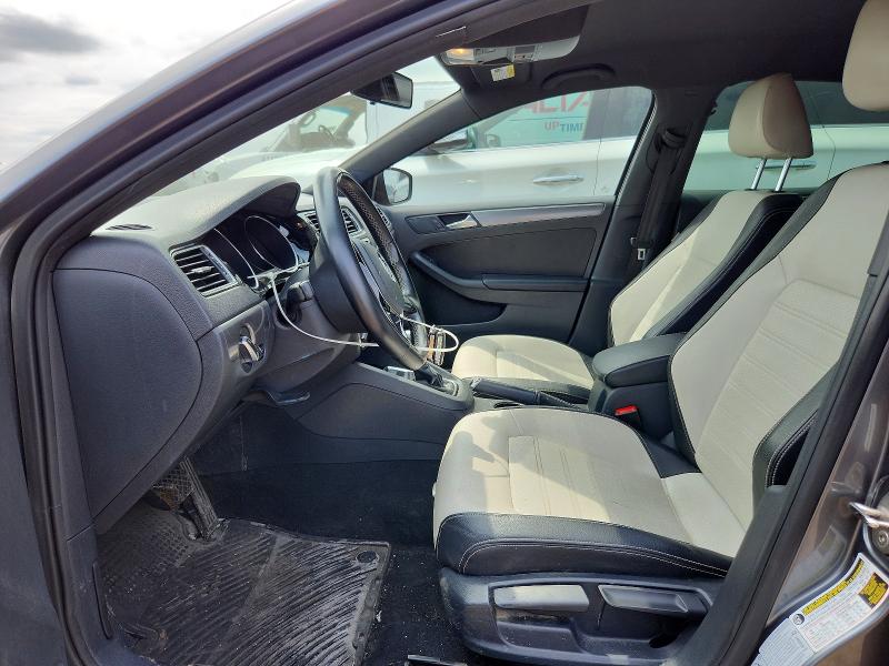 60665766 :رقم المزاد ، 3VWD17AJ6GM284091 vin ، 2016 Volkswagen Jetta مزاد بيع