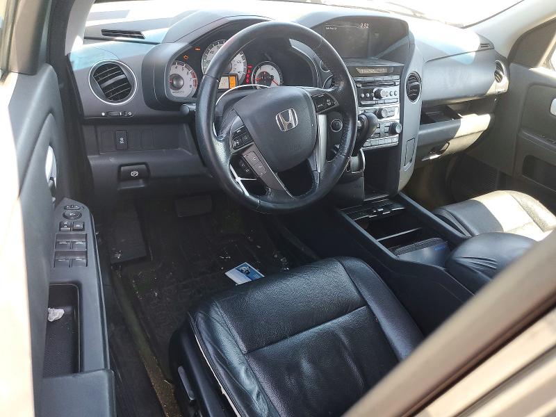 60071386 :رقم المزاد ، 5FNYF4H57FB018207 vin ، 2015 Honda Pilot مزاد بيع