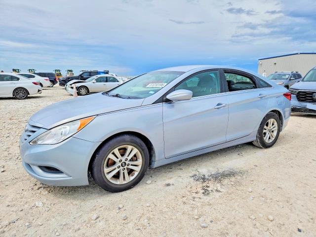 2013 Hyundai Sonata მანქანა იყიდება აუქციონზე, vin: 5NPEB4AC2DH667838, აუქციონის ნომერი: 61010196