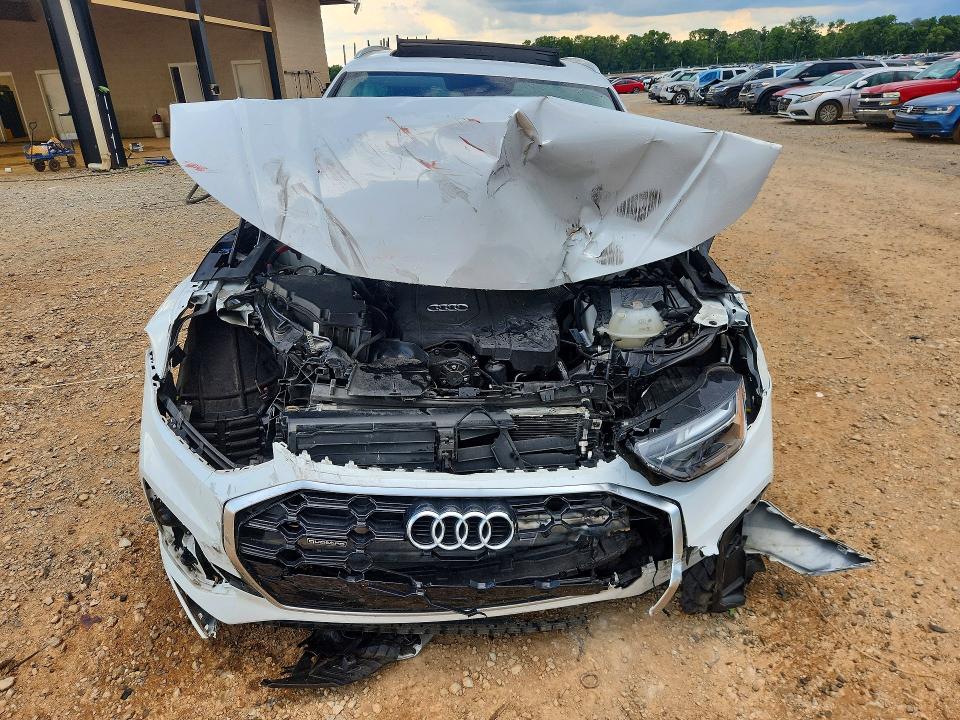 Продаж на аукціоні авто 2022 Audi Q5, vin: WA1GAAFY0N2108171, номер лоту: 60137916