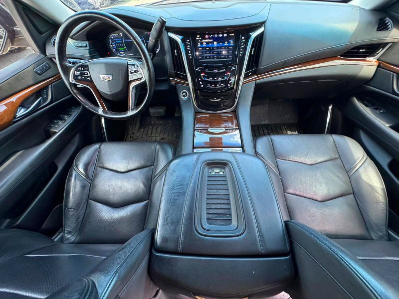 60150716 :رقم المزاد ، 1GYS4JKJXKR332853 vin ، 2019 Cadillac Escalade مزاد بيع