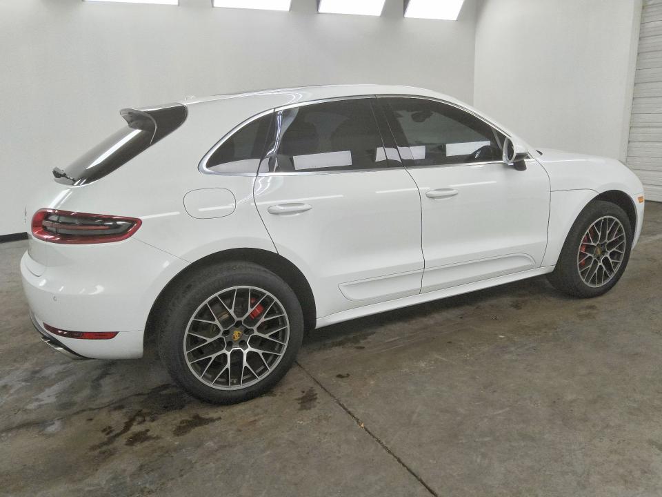 61798536 :رقم المزاد ، WP1AF2A5XFLB96799 vin ، 2015 Porsche Macan مزاد بيع