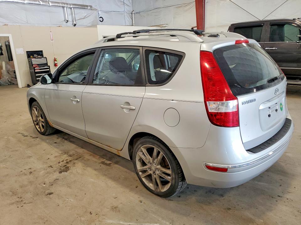 60801976 :رقم المزاد ، KMHDC8AE6BU096547 vin ، 2011 Hyundai Elantra Touring مزاد بيع