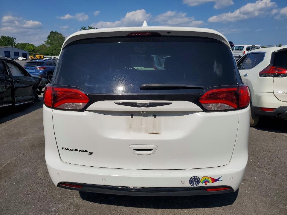 Продажа на аукционе авто 2019 Chrysler Pacifica, vin: 2C4RC1FGXKR506808, номер лота: 60583286
