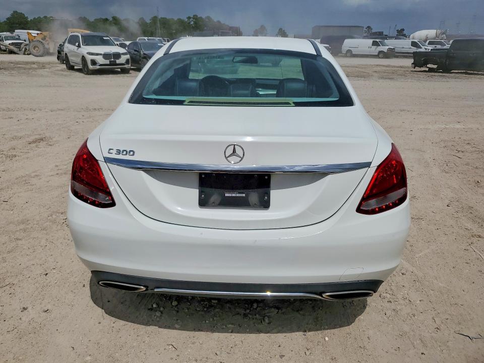 Aukcja sprzedaży 2016 Mercedes-benz C, vin: 55SWF4JB0GU130774, numer aukcji: 61425416