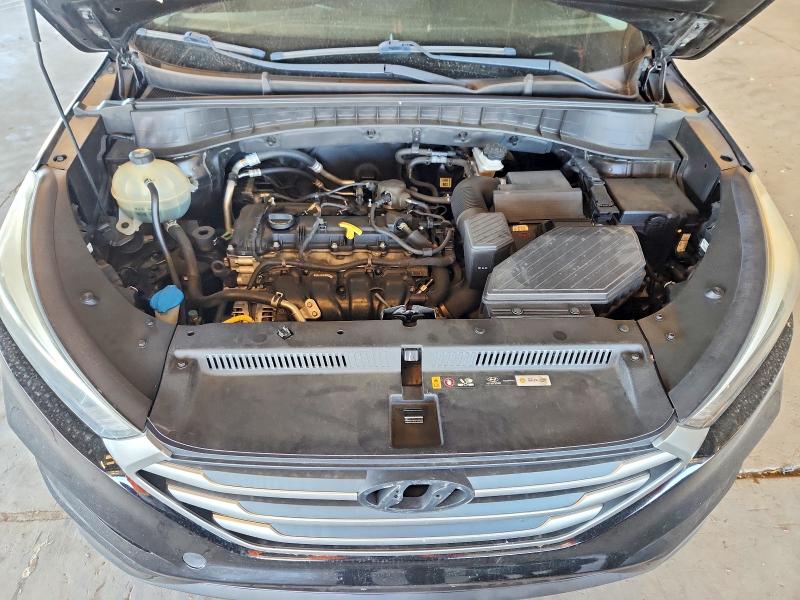 59816106 :رقم المزاد ، KM8J33A44HU493776 vin ، 2017 Hyundai Tucson مزاد بيع