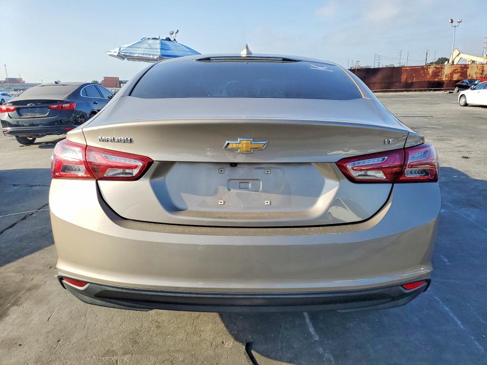 63170406 :رقم المزاد ، 1G1ZD5ST5NF180976 vin ، 2022 Chevrolet Malibu مزاد بيع