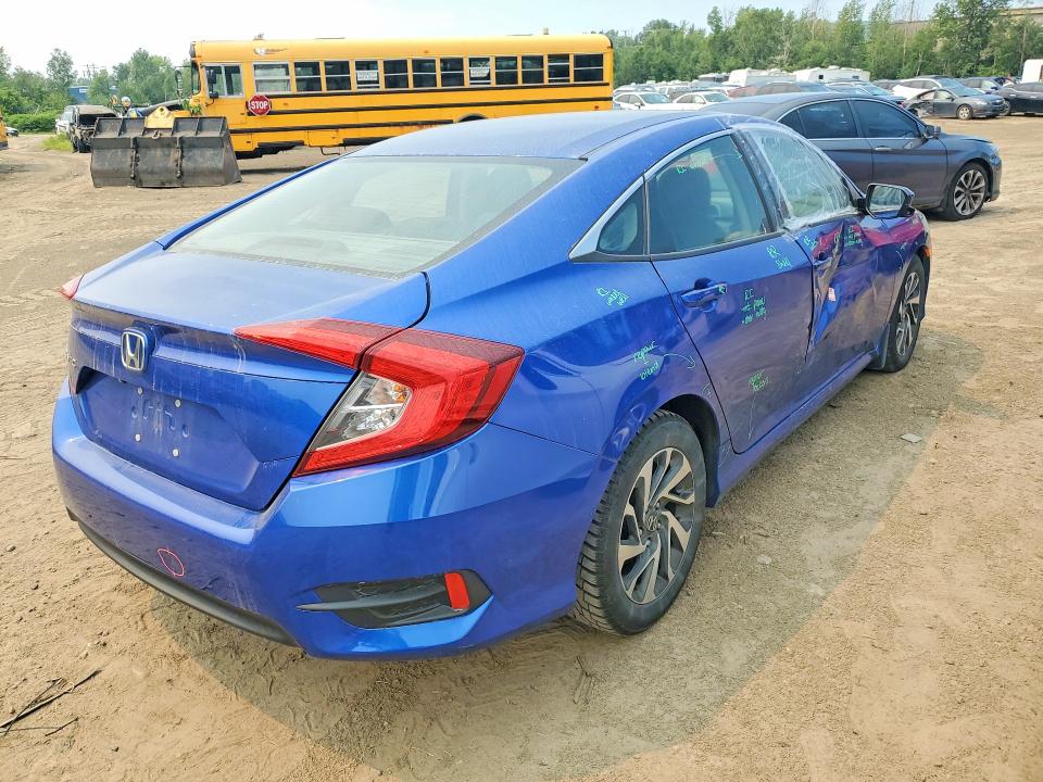 Продаж на аукціоні авто 2018 Honda Civic, vin: 2HGFC2F87JH013532, номер лоту: 60561656