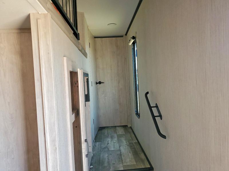 Продаж на аукціоні авто 2022 Forest River Sierra Camper, vin: 4X4FSEN27NJ050756, номер лоту: 61584806