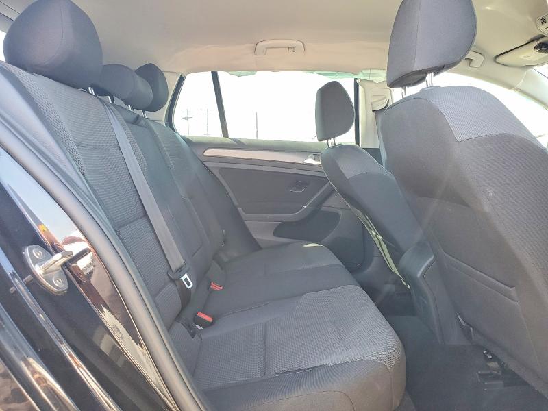 Продаж на аукціоні авто 2018 Volkswagen Golf, vin: 3VWG17AUXJM254932, номер лоту: 61060036