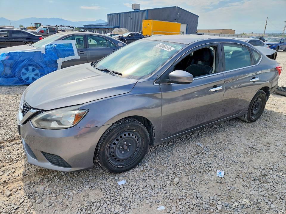 60866166 :رقم المزاد ، 3N1AB7AP2KY377203 vin ، 2019 Nissan Sentra مزاد بيع