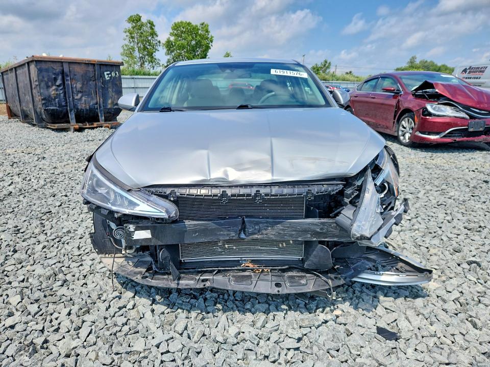 Продажа на аукционе авто 2020 Hyundai Elantra, vin: 5NPD74LF2LH557973, номер лота: 61911576