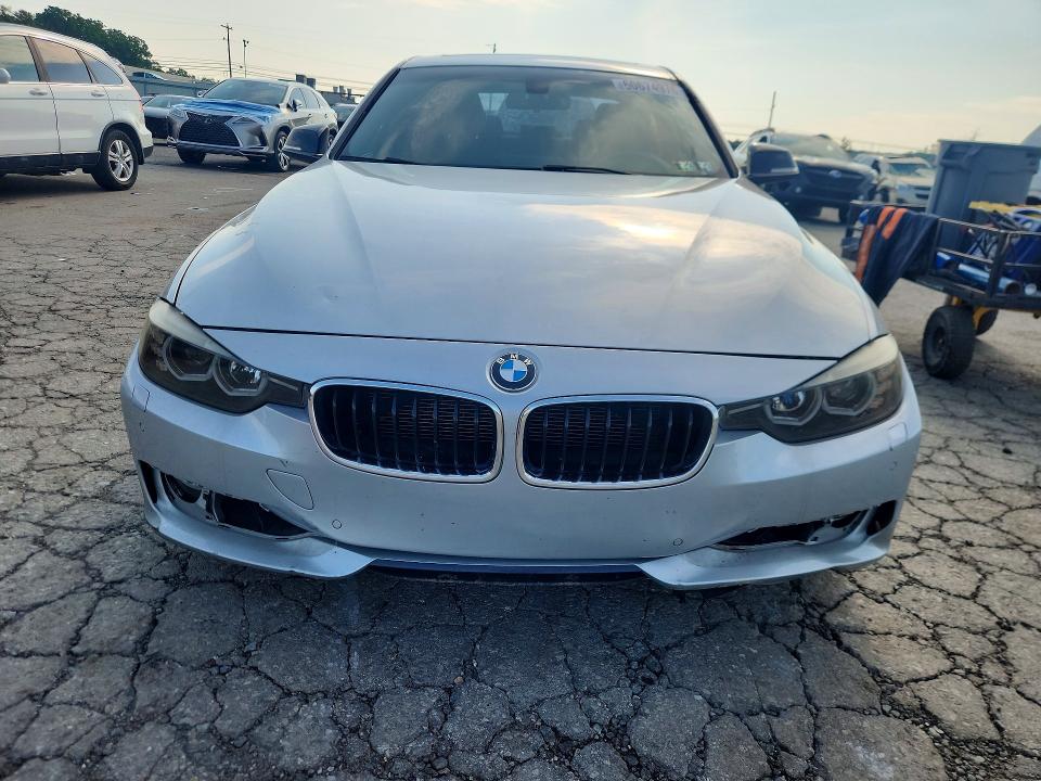 2014 Bmw 328 მანქანა იყიდება აუქციონზე, vin: WBA3B5G51ENS06604, აუქციონის ნომერი: 60674976