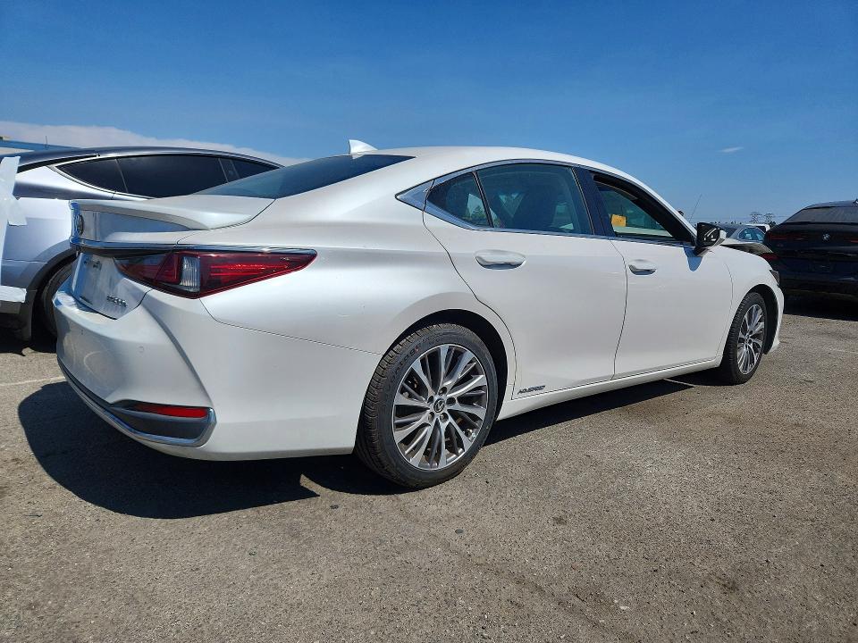 2019 Lexus Es მანქანა იყიდება აუქციონზე, vin: 58AB21B18KU002917, აუქციონის ნომერი: 61057976