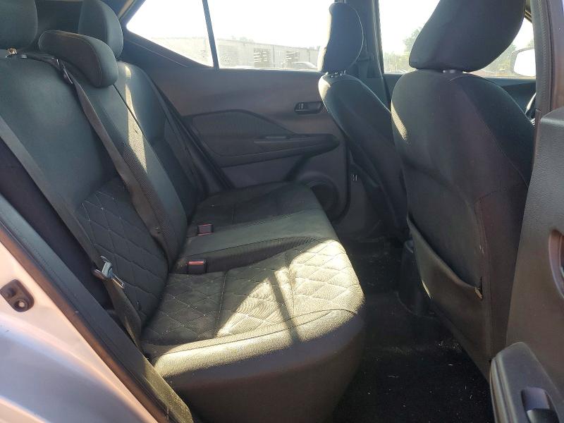 Продажа на аукционе авто 2018 Nissan Kicks, vin: 3N1CP5CU4JL531102, номер лота: 63130216