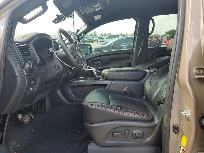 63055296 :رقم المزاد ، 1N6AA1ED3MN508150 vin ، 2021 Nissan Titan مزاد بيع
