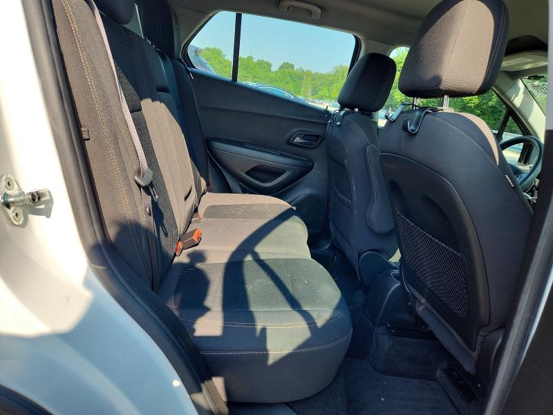 2018 Chevrolet Trax მანქანა იყიდება აუქციონზე, vin: KL7CJNSB2JB564015, აუქციონის ნომერი: 59713636