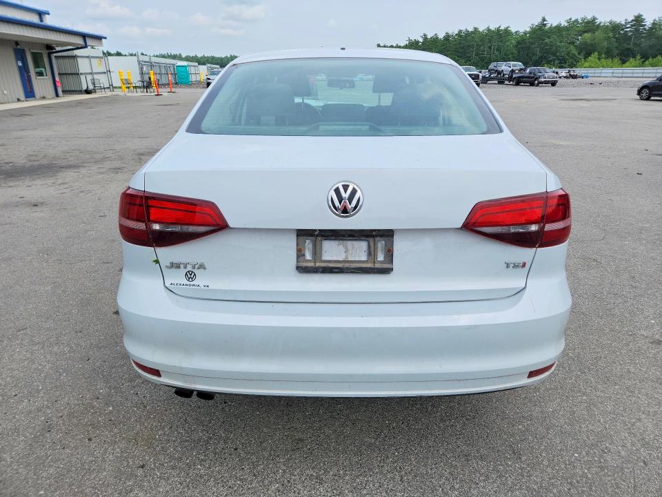 Продажа на аукционе авто 2018 Volkswagen Jetta, vin: 3VW2B7AJ5JM262482, номер лота: 59841576
