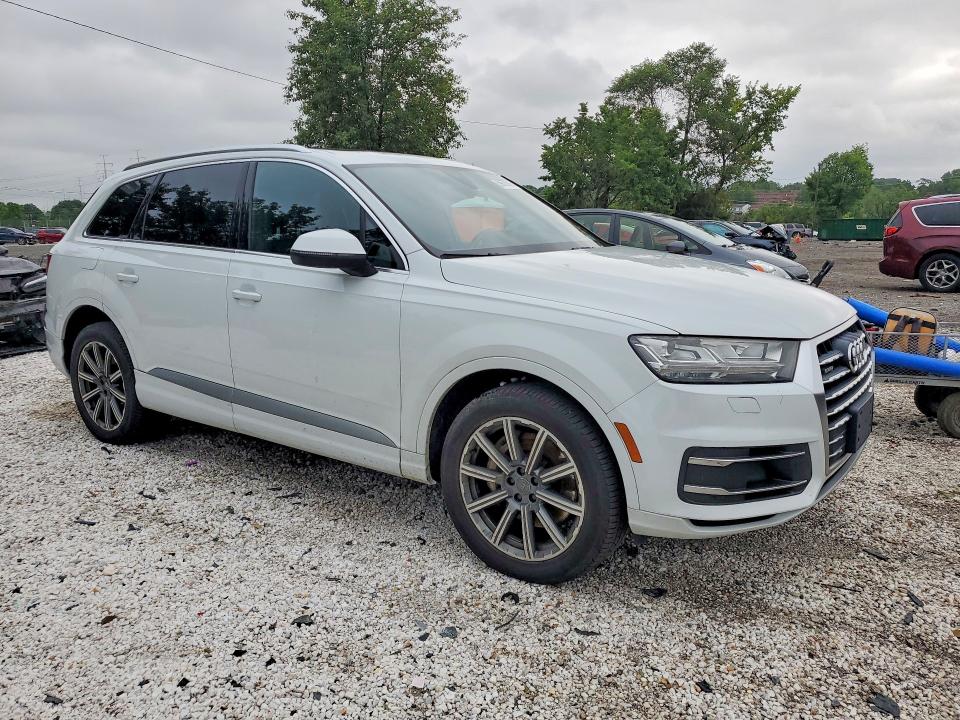 Продажа на аукционе авто 2017 Audi Q7, vin: WA1VAAF77HD039907, номер лота: 59670516