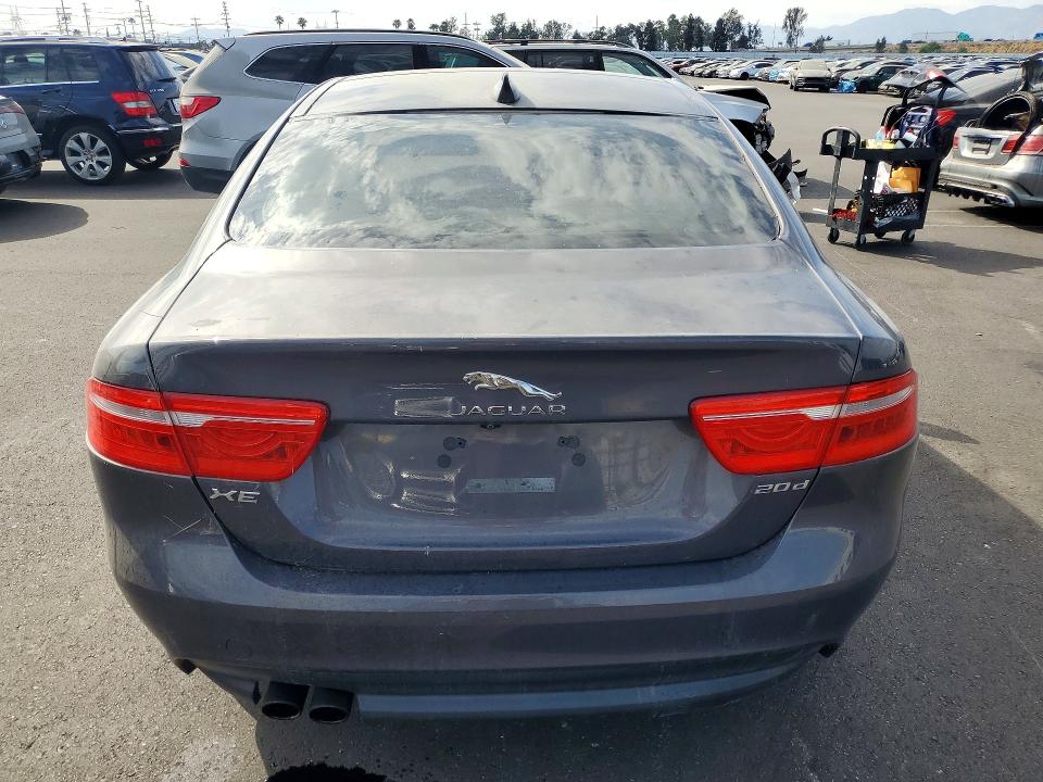 Aukcja sprzedaży 2017 Jaguar Xe, vin: SAJAE4BN7HA951311, numer aukcji: 61066116