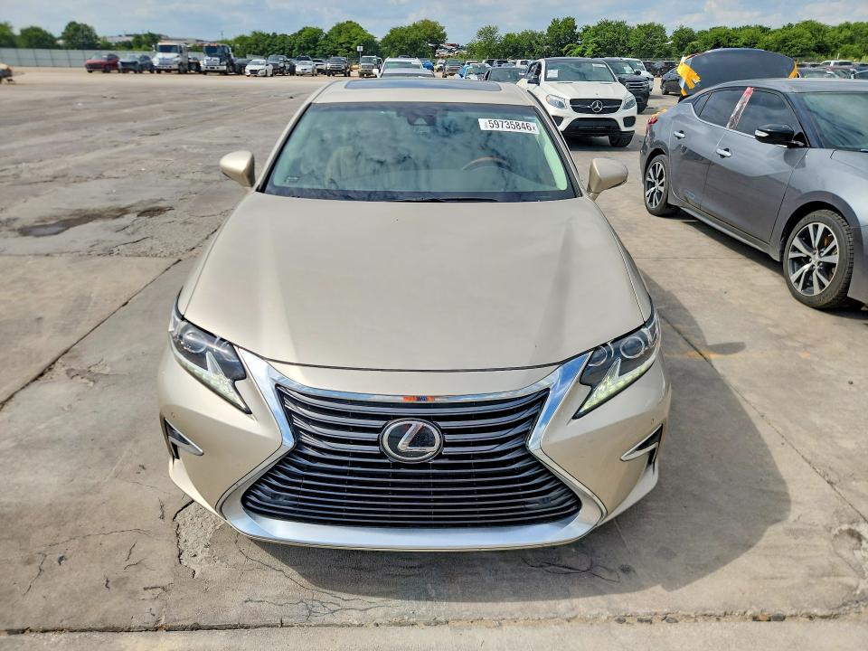 59735846 :رقم المزاد ، 58ABK1GGXGU012434 vin ، 2016 Lexus Es مزاد بيع