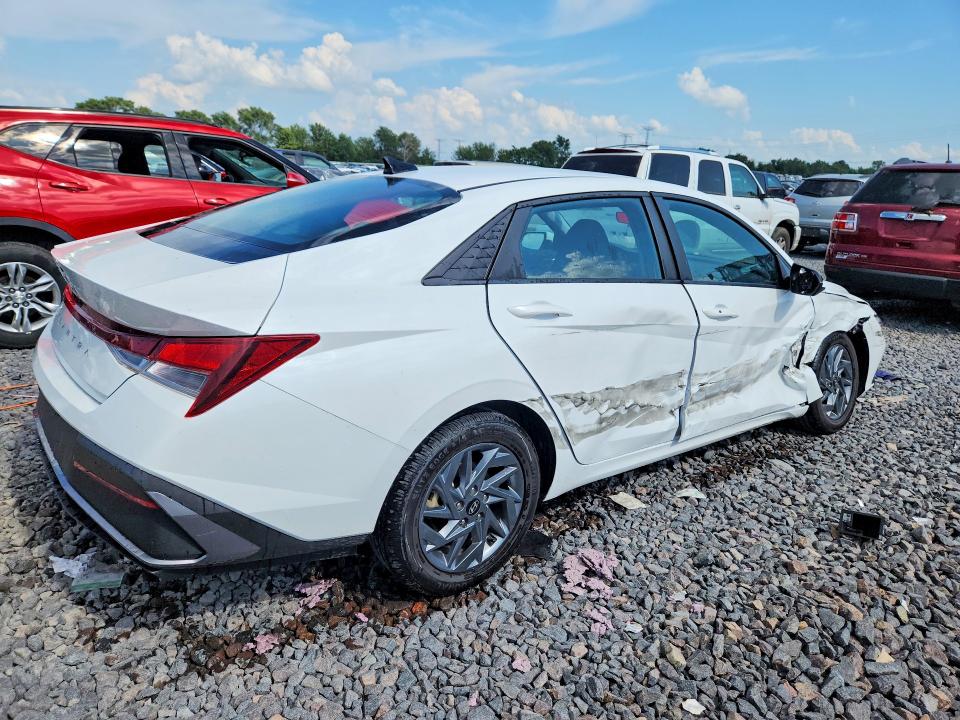 Продаж на аукціоні авто 2024 Hyundai Elantra, vin: KMHLM4DGXRU787105, номер лоту: 59806456
