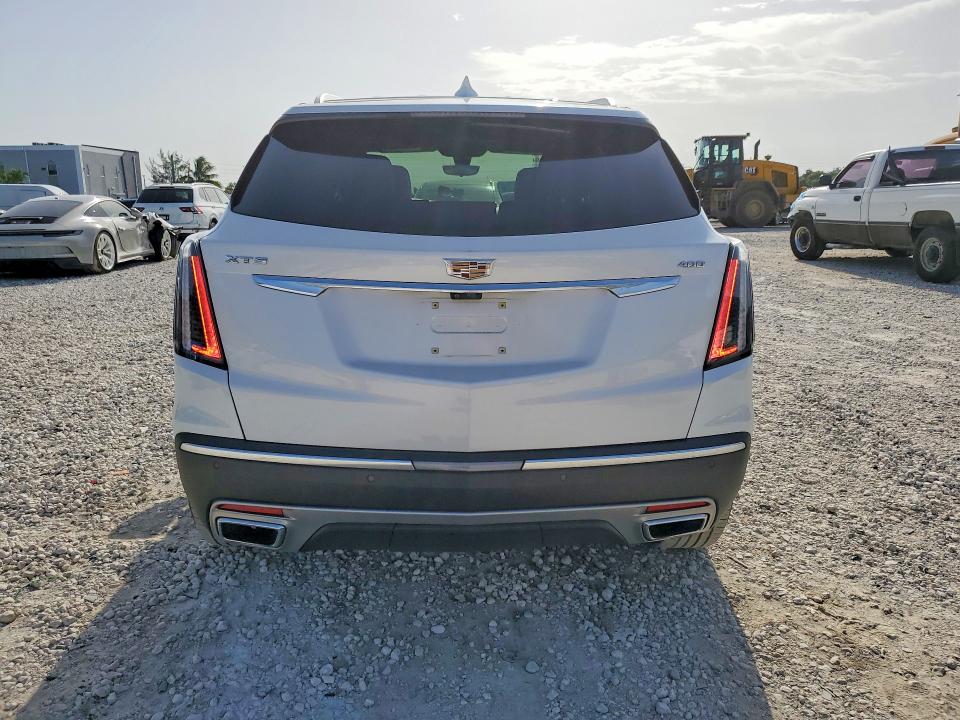 Продажа на аукционе авто 2022 Cadillac Xt5, vin: 1GYKNCRS6NZ152541, номер лота: 61083926
