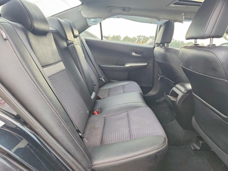 63072046 :رقم المزاد ، 4T1BD1FK2EU126464 vin ، 2014 Toyota Camry Hybrid مزاد بيع
