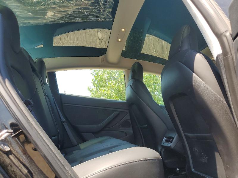 60571406 :رقم المزاد ، 5YJ3E1EA9JF179874 vin ، 2018 Tesla Model 3 مزاد بيع
