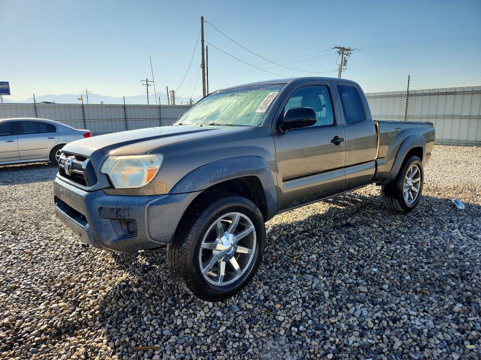 2015 Toyota Tacoma მანქანა იყიდება აუქციონზე, vin: 5TFUX4EN4FX035164, აუქციონის ნომერი: 63408106