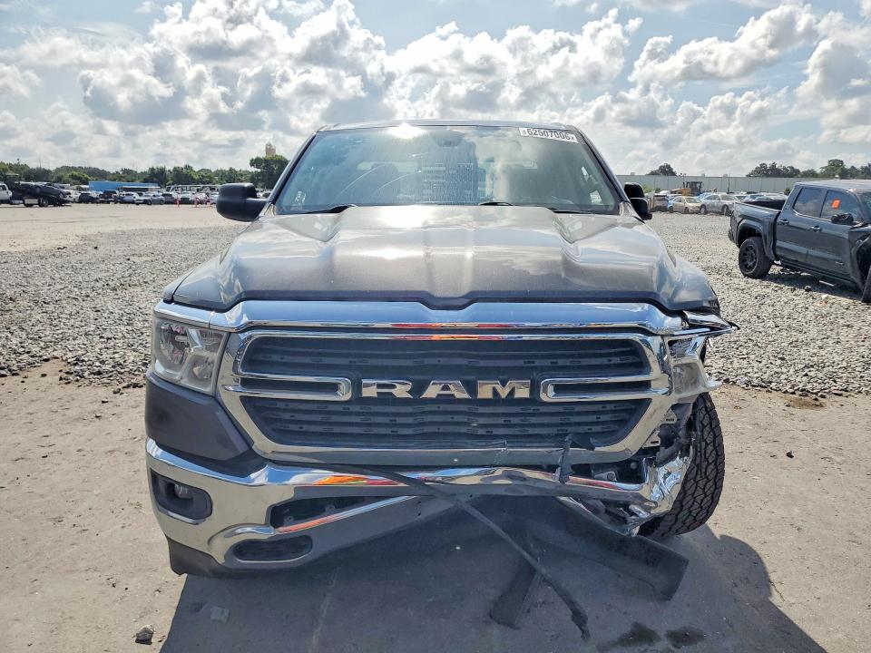 62507006 :رقم المزاد ، 1C6RREBGXKN827604 vin ، 2019 Ram 1500 مزاد بيع