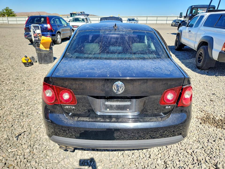 2008 Volkswagen Jetta მანქანა იყიდება აუქციონზე, vin: 3VWRZ71K48M130388, აუქციონის ნომერი: 61168146