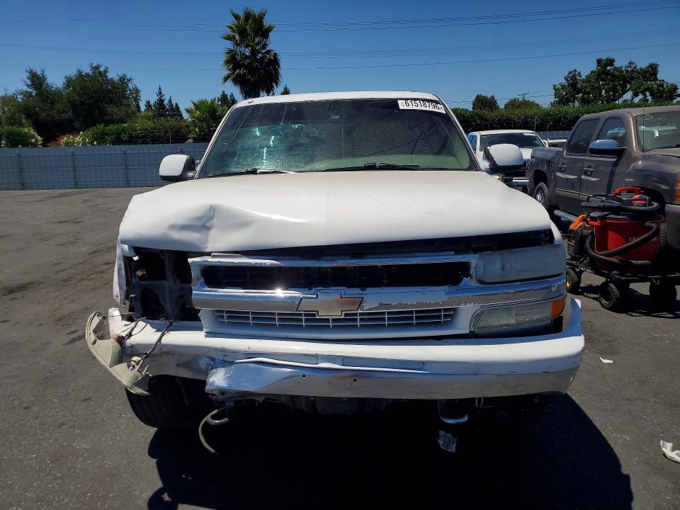 Продаж на аукціоні авто 2001 Chevrolet Suburban, vin: 1GNFK16T51J217087, номер лоту: 61518796
