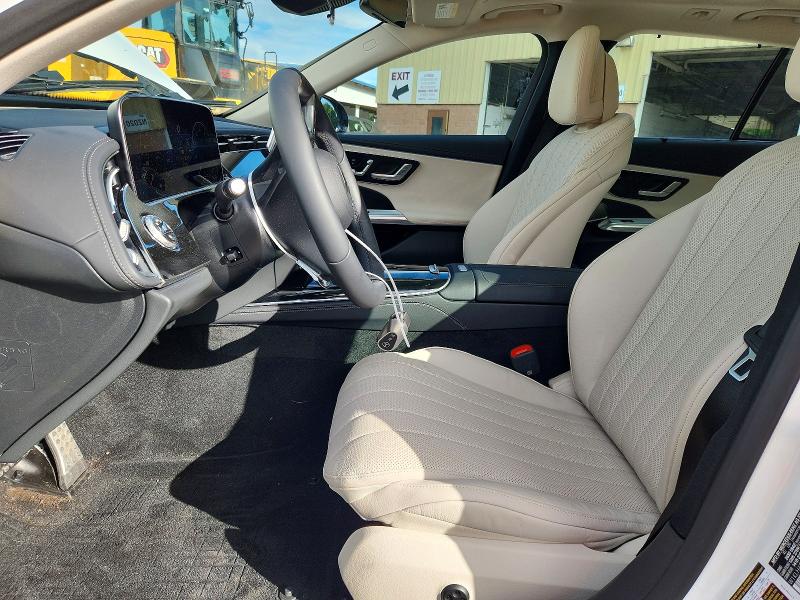 63310546 :رقم المزاد ، W1KLH6FB2TA233061 vin ، 2026 Mercedes-benz E مزاد بيع