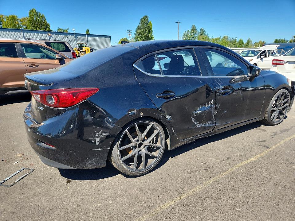 2015 Mazda 3 მანქანა იყიდება აუქციონზე, vin: JM1BM1V74F1225811, აუქციონის ნომერი: 60702986