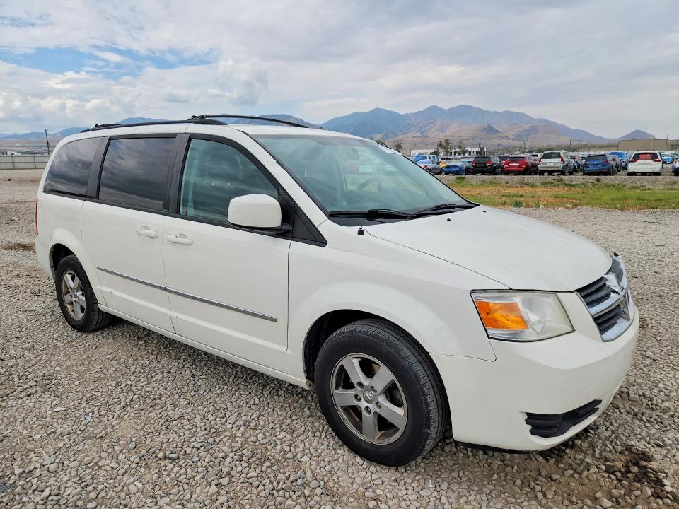 61916606 :رقم المزاد ، 2D4RN5D11AR445124 vin ، 2010 Dodge Grand Caravan مزاد بيع