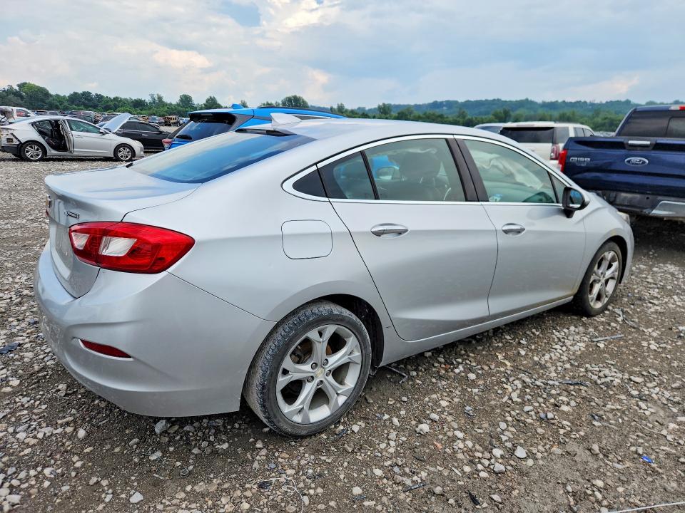 Продажа на аукционе авто 2017 Chevrolet Cruze, vin: 1G1BF5SMXH7235389, номер лота: 60195676